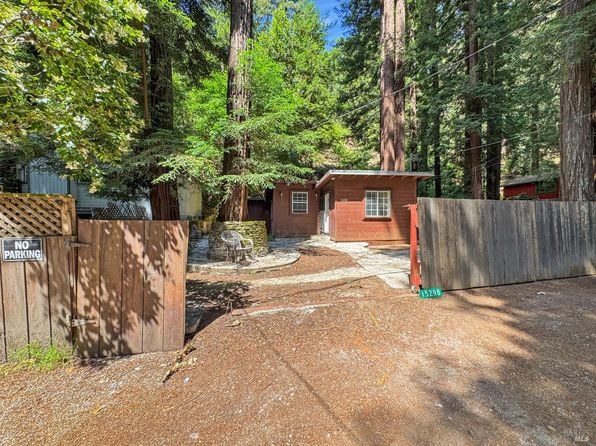 15298 Willow Road - Photo 1