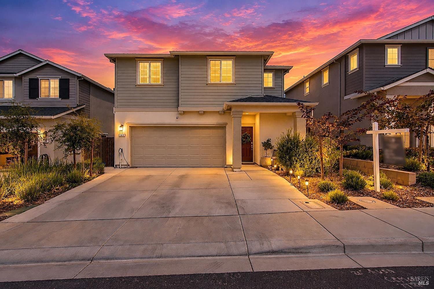 146 Junegrass St - Photo 1