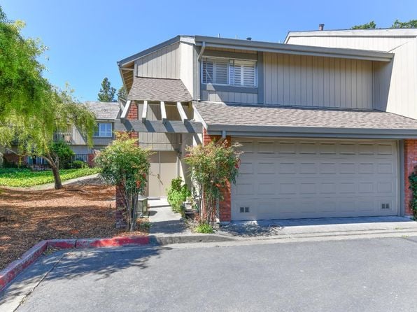 3007 Loma Court - Photo 1