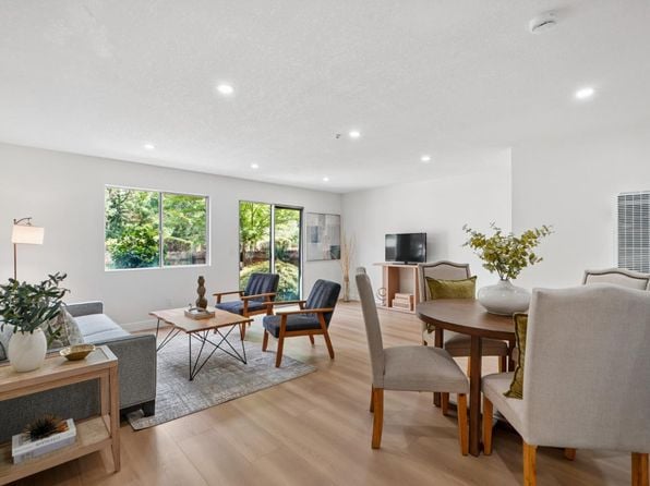 522 Santa Alicia Drive - Photo 1