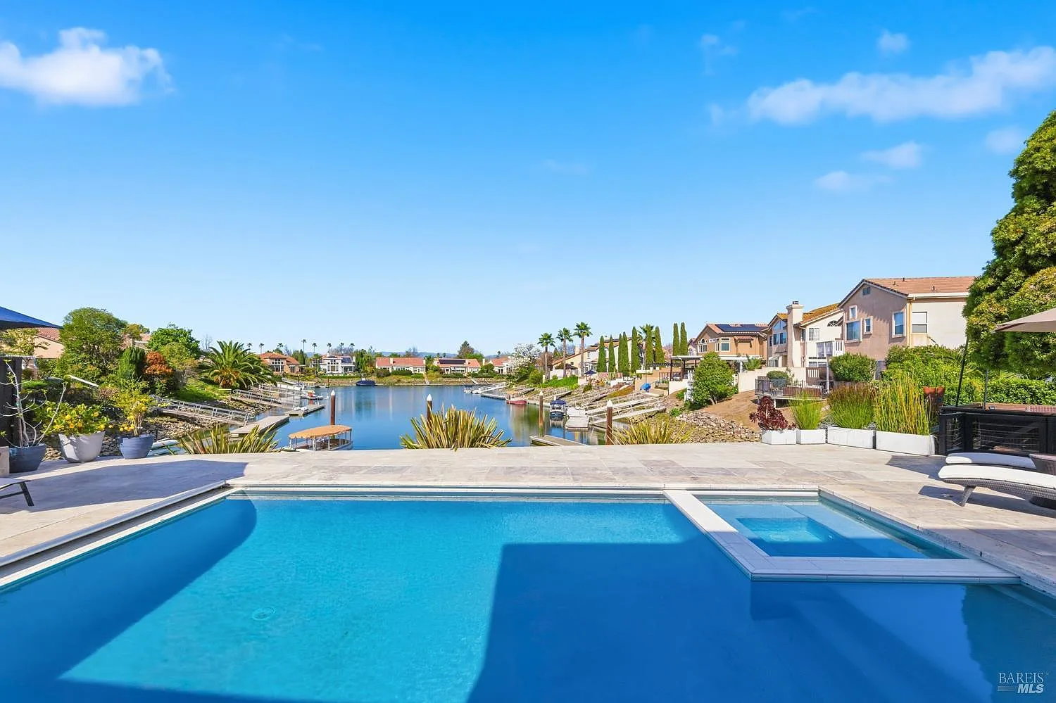 100 S Newport Drive - Photo 1