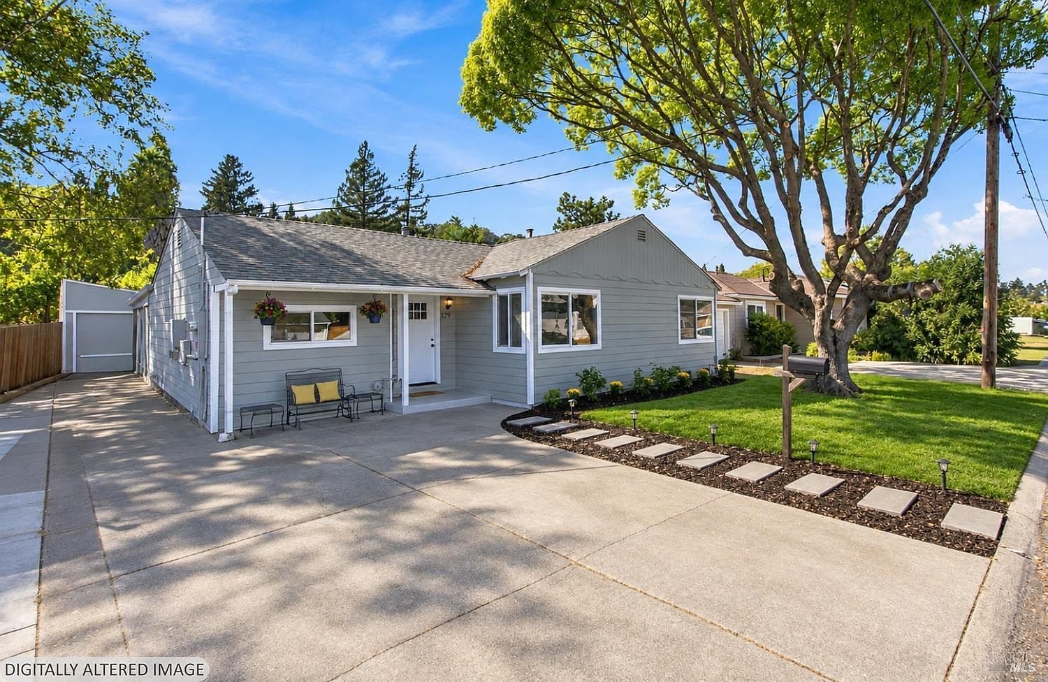 129 Dewitt Avenue - Photo 1