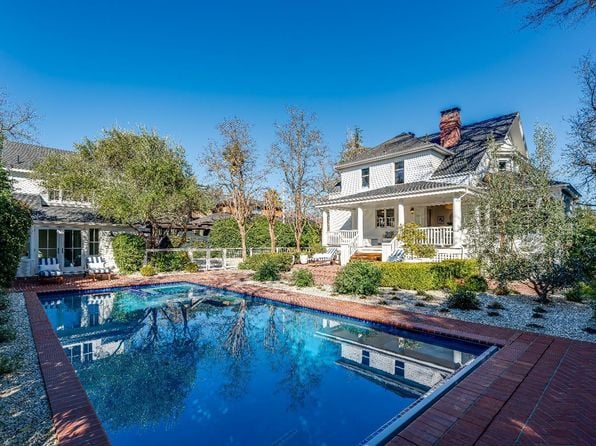 1651 Spring Mountain Road - Photo 1