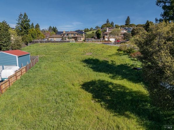 13 Dorenfeld Court - Photo 1