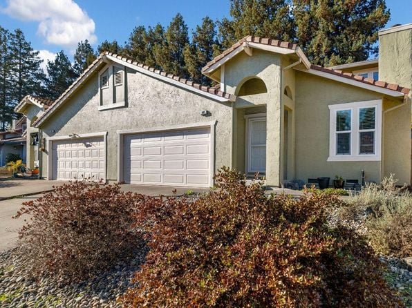 985 Hacienda Circle - Photo 1