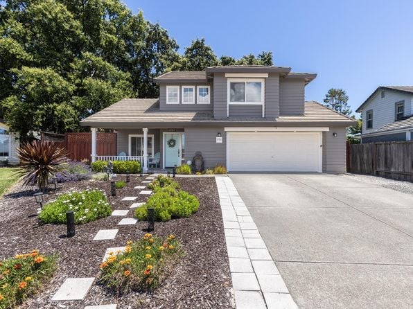 355 Pollard Way - Photo 1