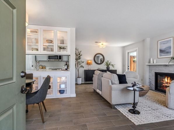 366 Piper Street - Photo 1