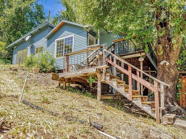 9201 Rio Vista Rd - Photo 1