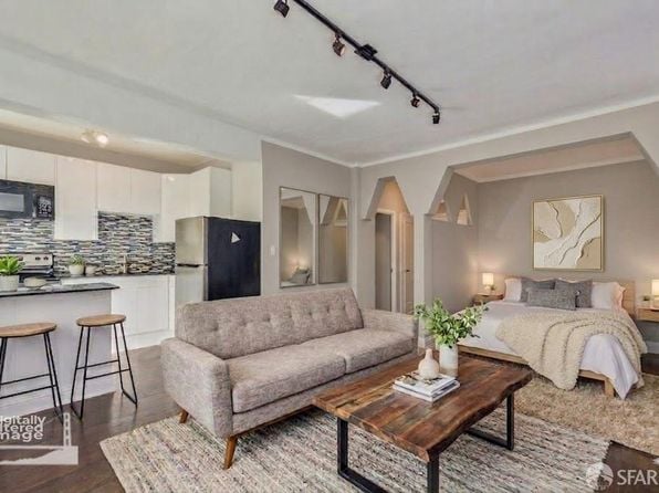 631 Ofarrell St APT 414 - Photo 1