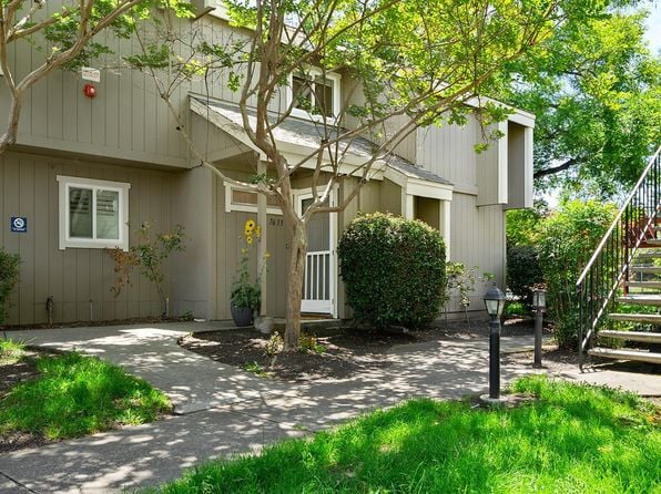 7633 Camino Colegio - Photo 1