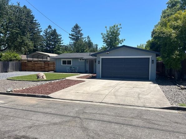 832 Murray Drive - Photo 1