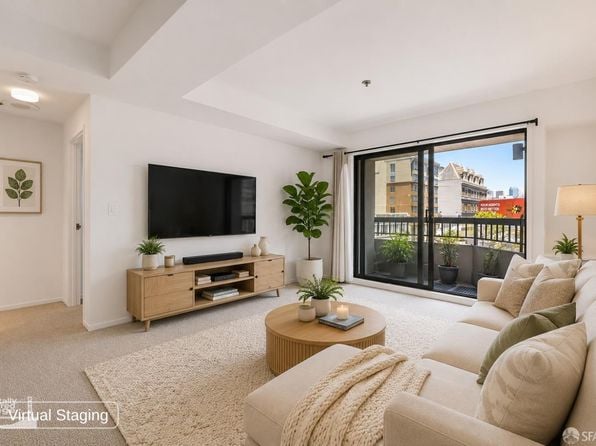 601 Van Ness Ave APT 212 - Photo 1