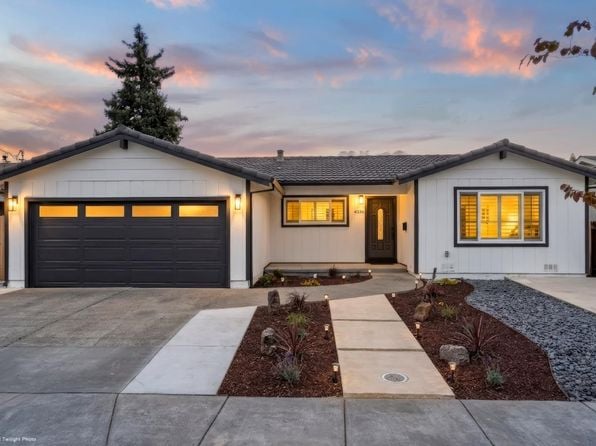 4336 Plass Dr - Photo 1