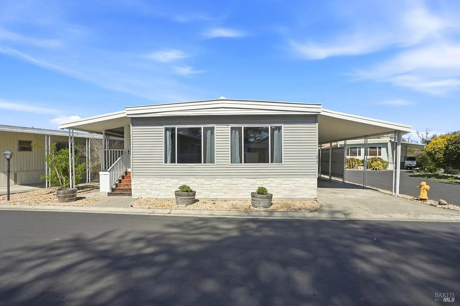 59 Colonial Park Drive - Photo 1