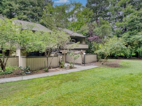 51 Creek Court - Photo 1