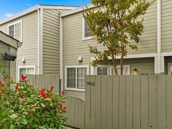 1452 Townview Drive - Photo 1