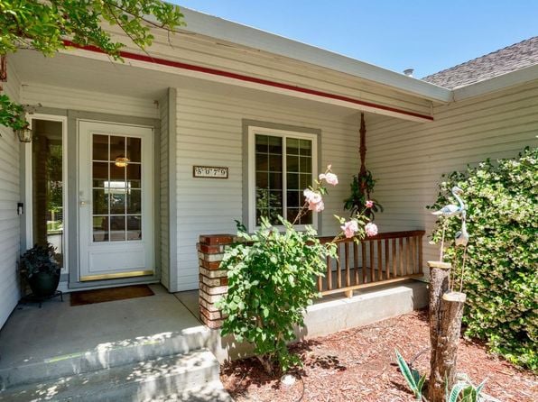 5079 Charmian Drive - Photo 1