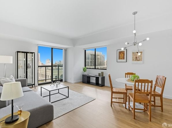 1 Daniel Burnham Ct APT 303 - Photo 1