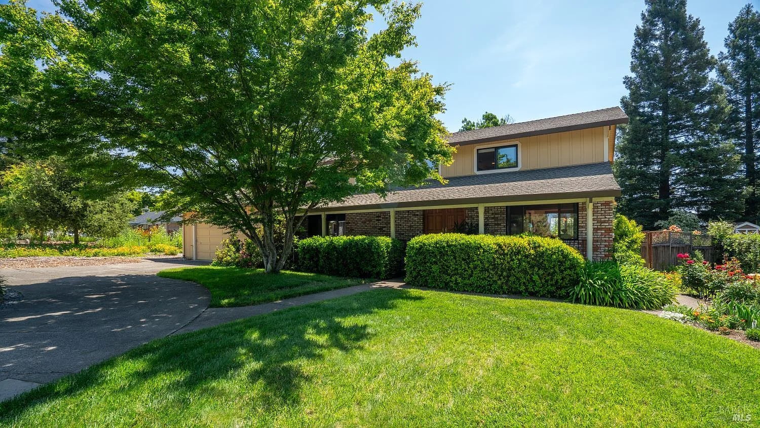 578 Caber Drive - Photo 1