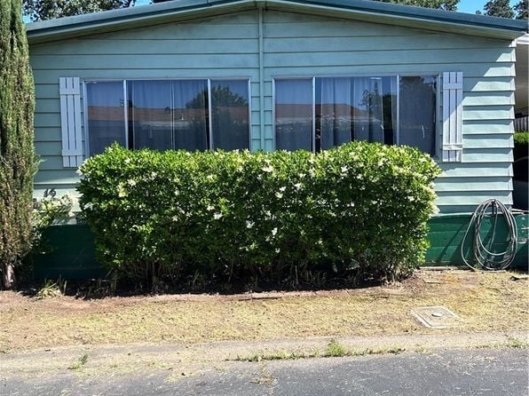 15 Chelsea Cir - Photo 1