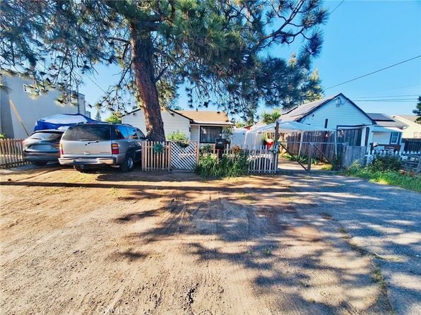 241 Barham Ave - Photo 1