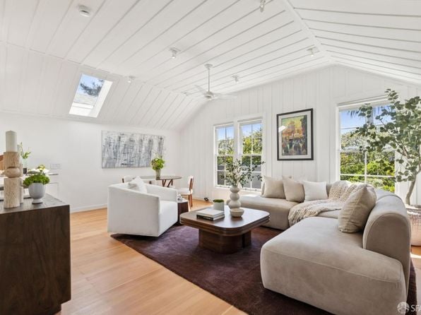 6 Cottage Row - Photo 1