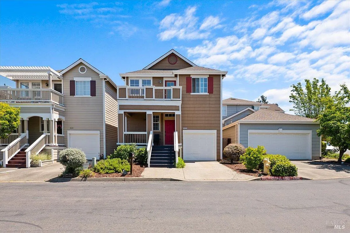 1028 Addison Circle - Photo 1