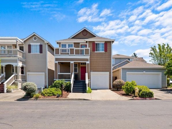 1028 Addison Circle - Photo 1