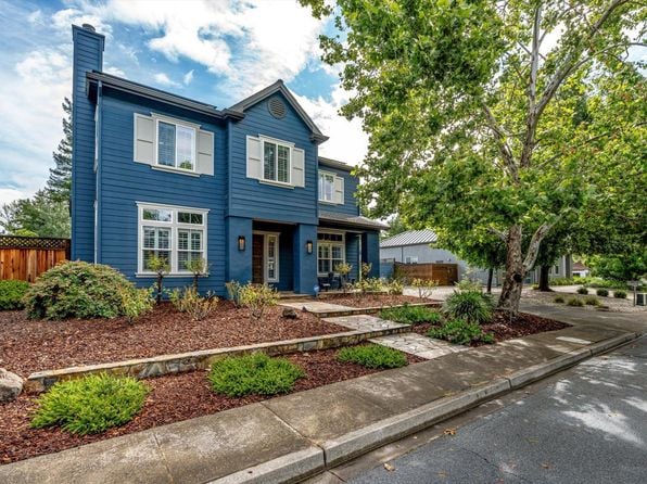 1120 Paulson Court - Photo 1