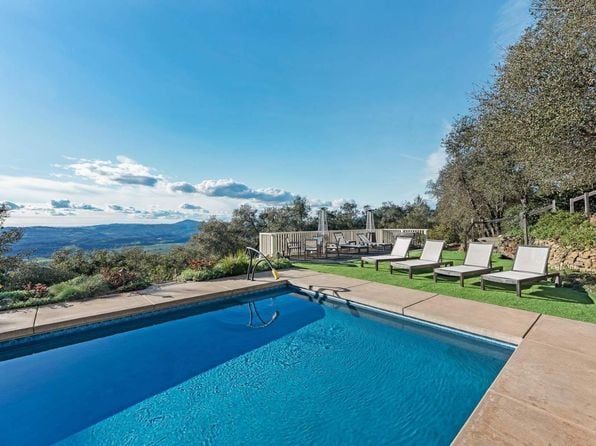 2557 Trinity Road - Photo 1
