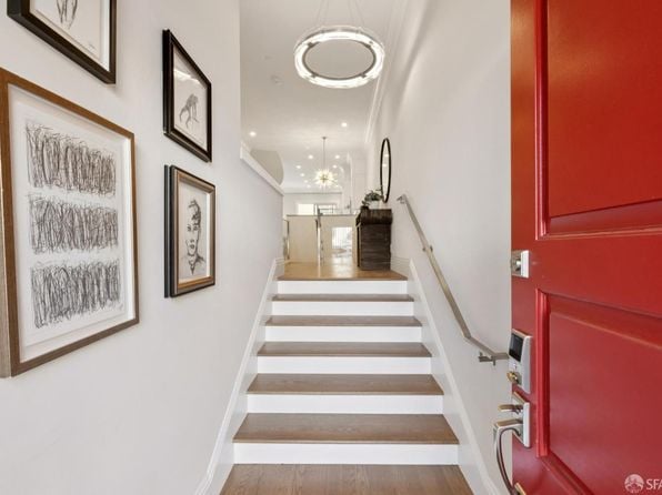 694 Tennessee St - Photo 1