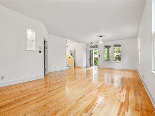 635 Brown Street - Photo 1