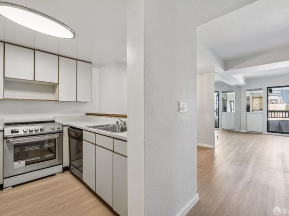 601 Van Ness Avenue #929. - Photo 1