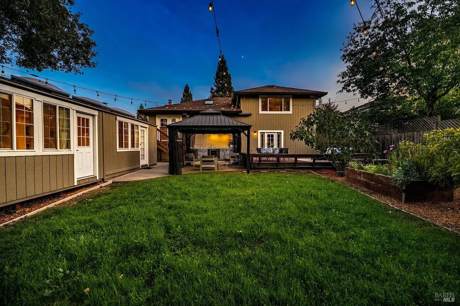 443 Harper Court - Photo 1