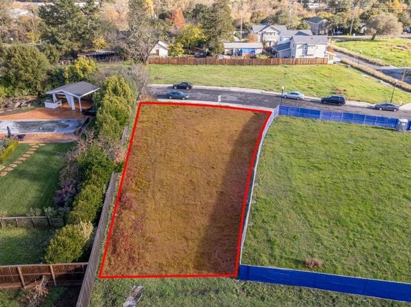 1081 Trentadue Way - Photo 1