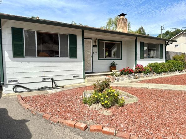 433 Brush Street - Photo 1