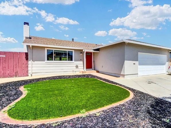 625 Capra Dr - Photo 1