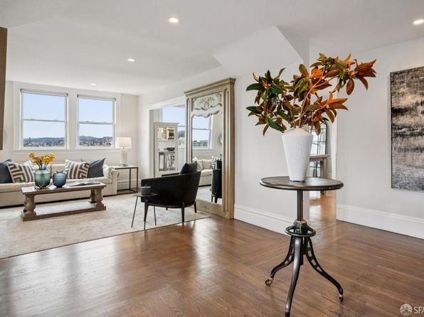 2112 Pine St #B - Photo 1