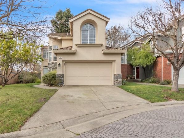 16 Arrowhead Court - Photo 1