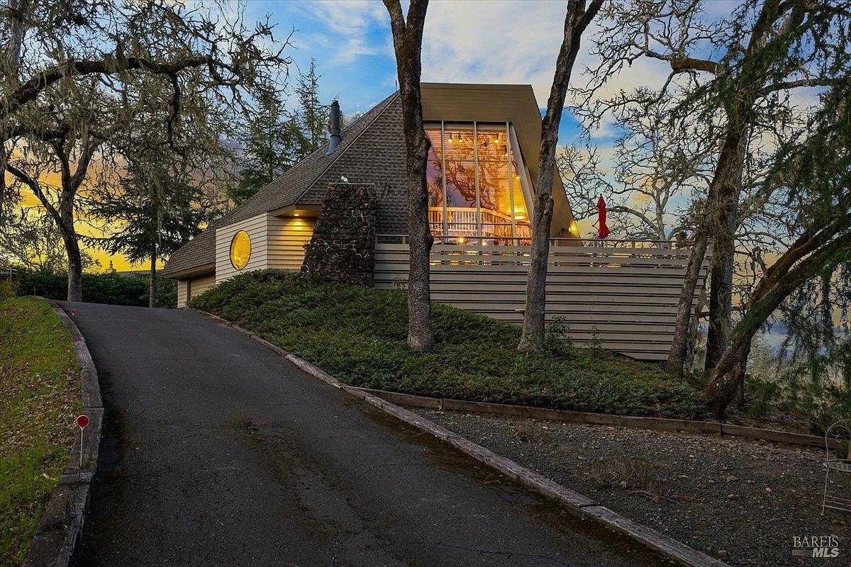 10045 Loch Haven Drive - Photo 1