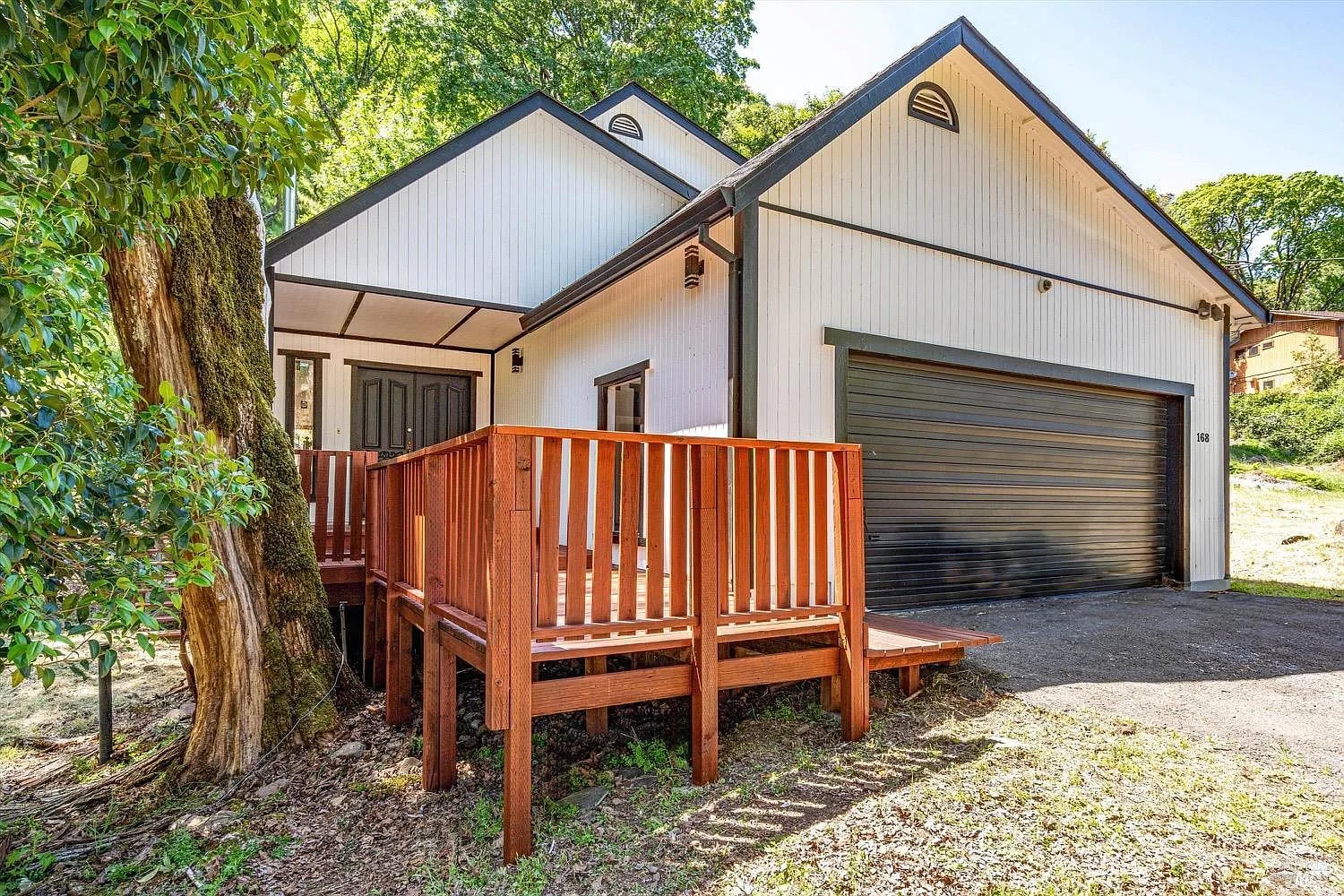 168 Ridgecrest Drive - Photo 1