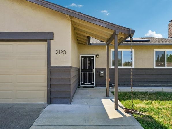 2120 Elliott Drive - Photo 1