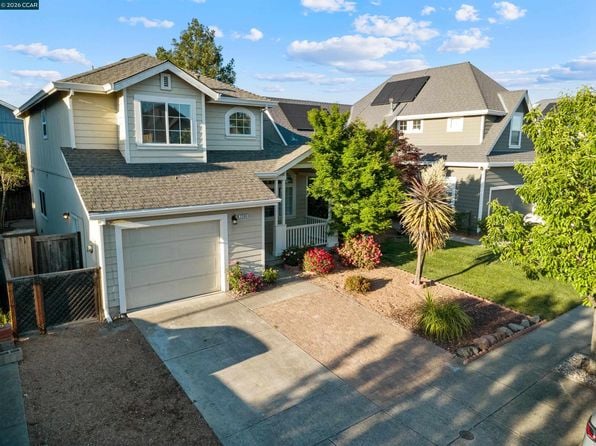 2289 Claiborne Cir - Photo 1