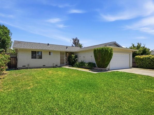 4438 Springwood Drive - Photo 1