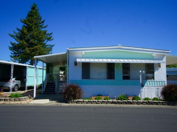 211 Colonial Park Drive - Photo 1
