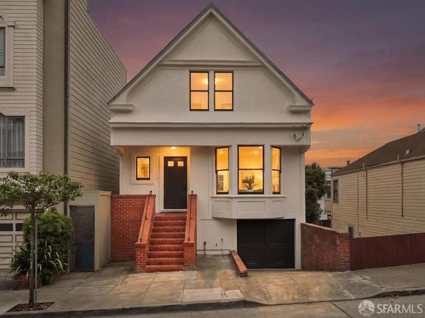 287 Chenery St - Photo 1