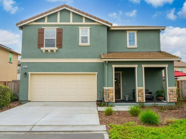 6083 Oak Leaf Place - Photo 1