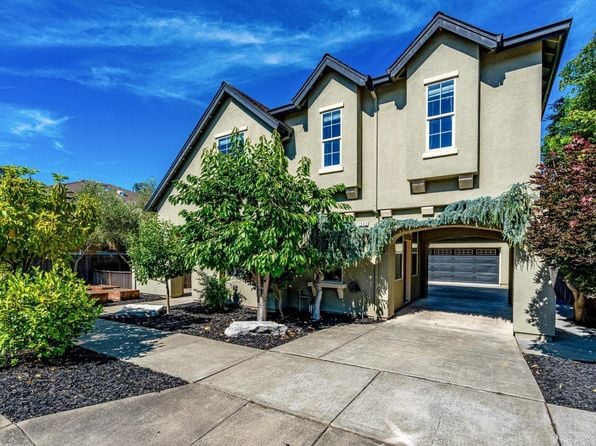 1541 Jainine Street - Photo 1