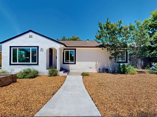 107 Decker Street - Photo 1