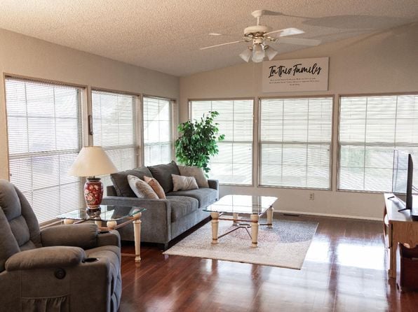 171 Colonial Park Drive - Photo 1